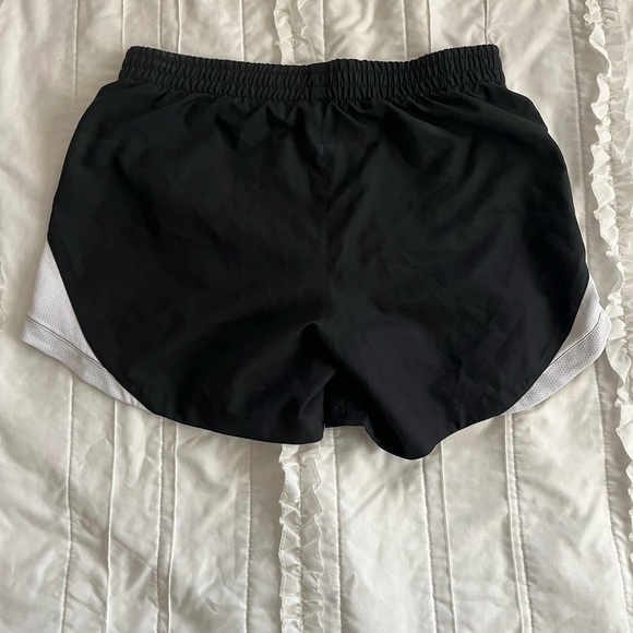 Nike Dri-Fit Athletic Women's Black and White Lined Drawstring Running Shorts XS - Picture 2 of 5